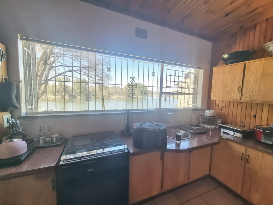 3 Bedroom Property for Sale in Lindequesdrif North West